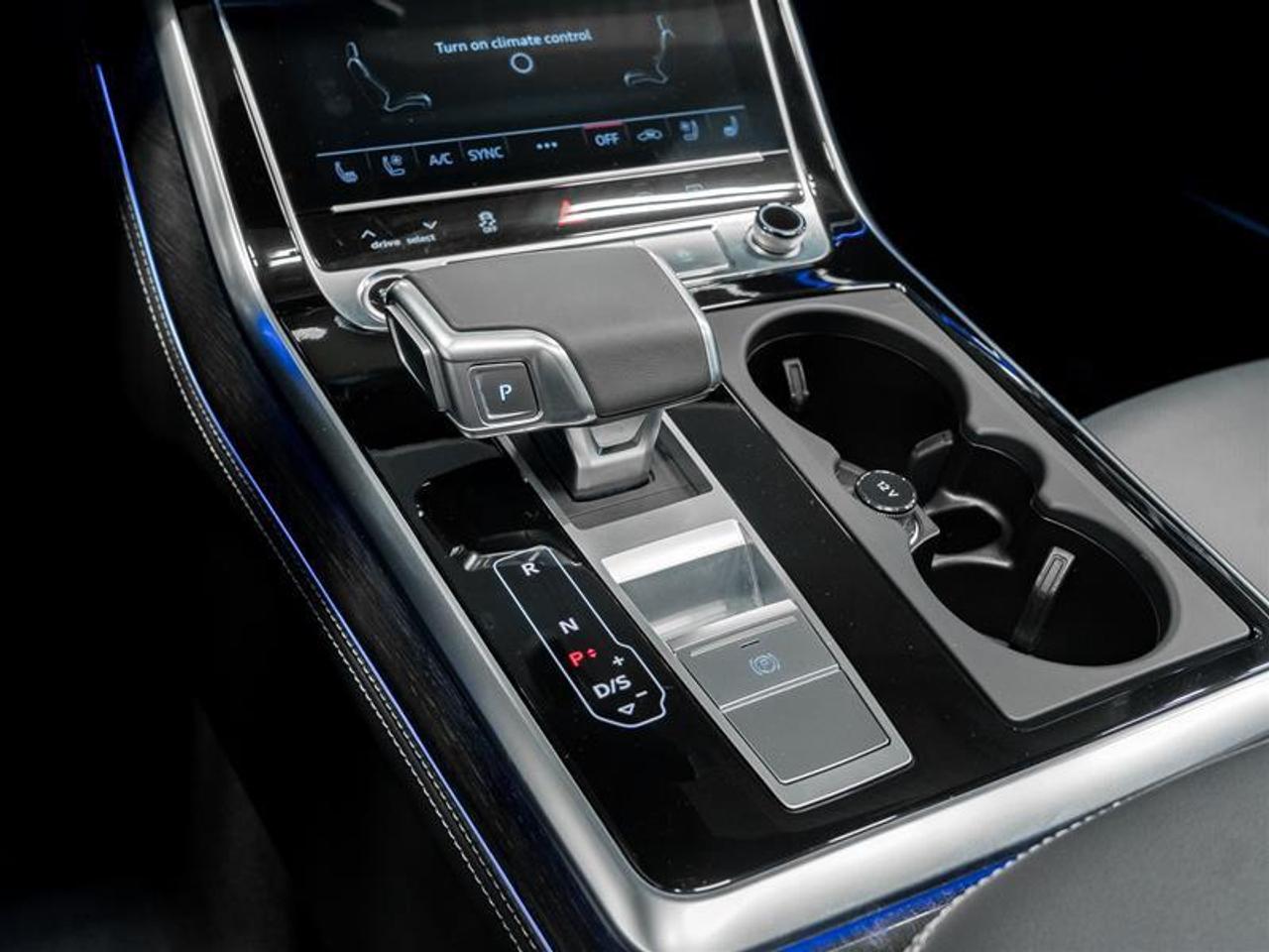 2024 Audi Q8 55 Technik 4dr All-Wheel Drive quattro Sport Utility Photo