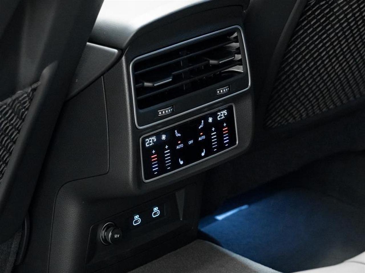 2024 Audi Q8 55 Technik 4dr All-Wheel Drive quattro Sport Utility Photo