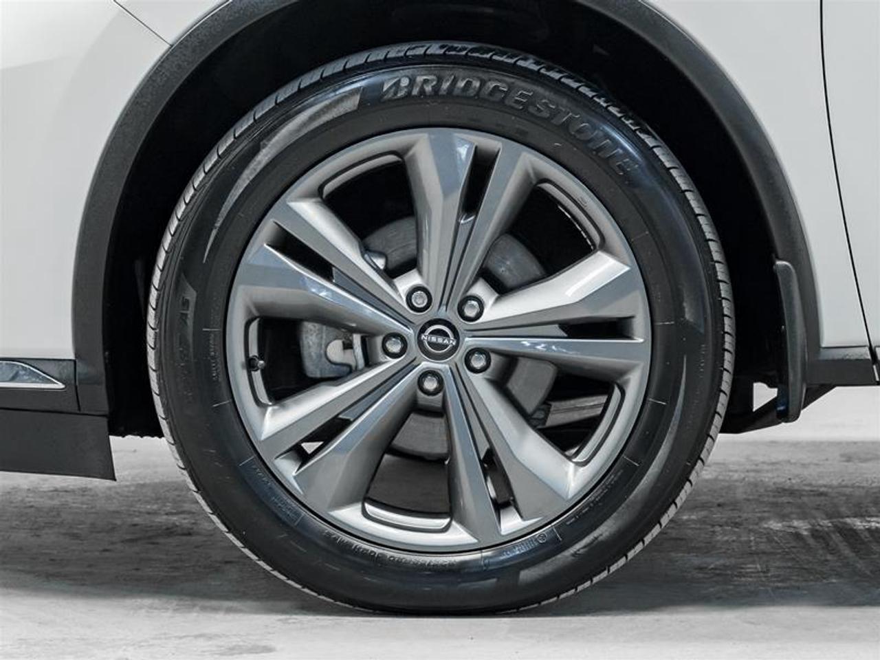 2023 Nissan Murano Platinum 4dr All-wheel Drive Photo4