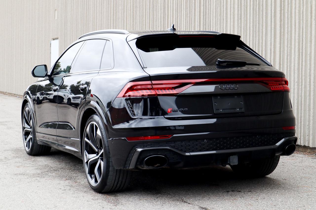 2021 Audi RS Q8  Photo2