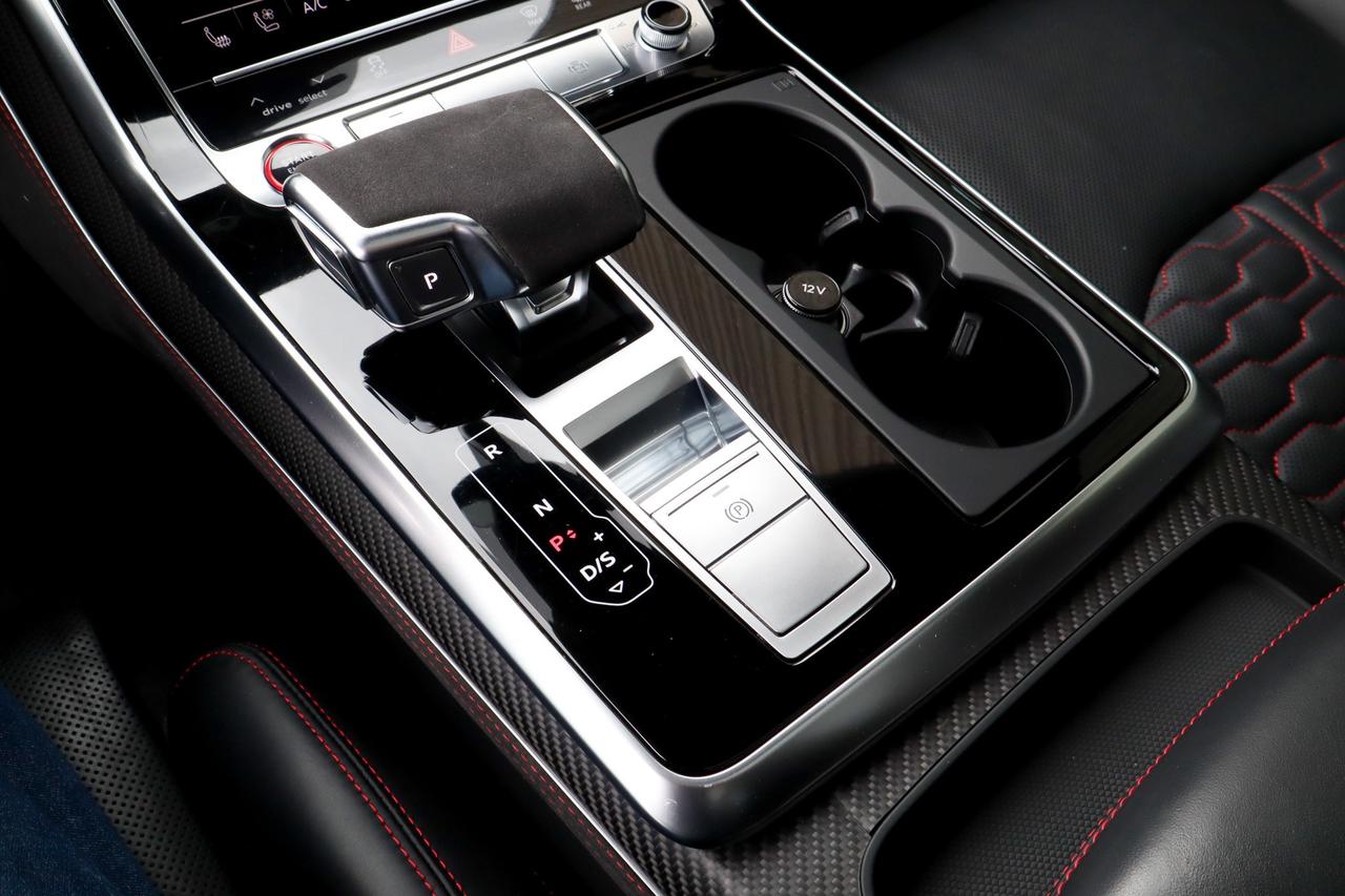 2021 Audi RS Q8  Photo