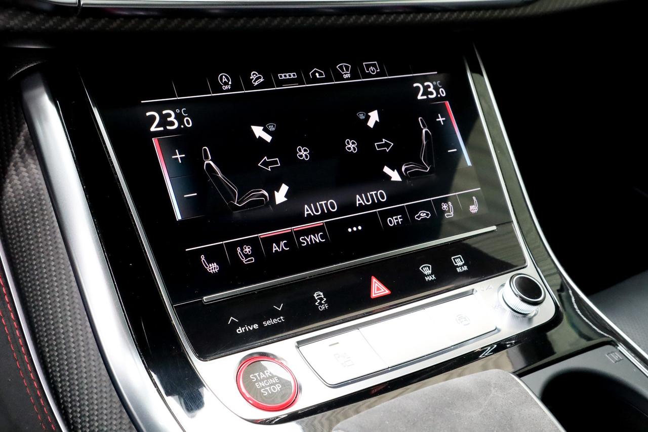 2021 Audi RS Q8  Photo