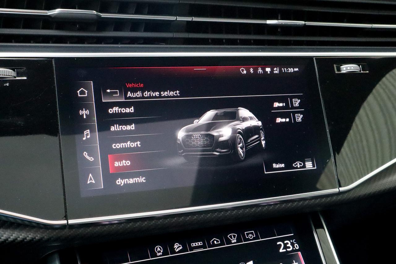 2021 Audi RS Q8  Photo