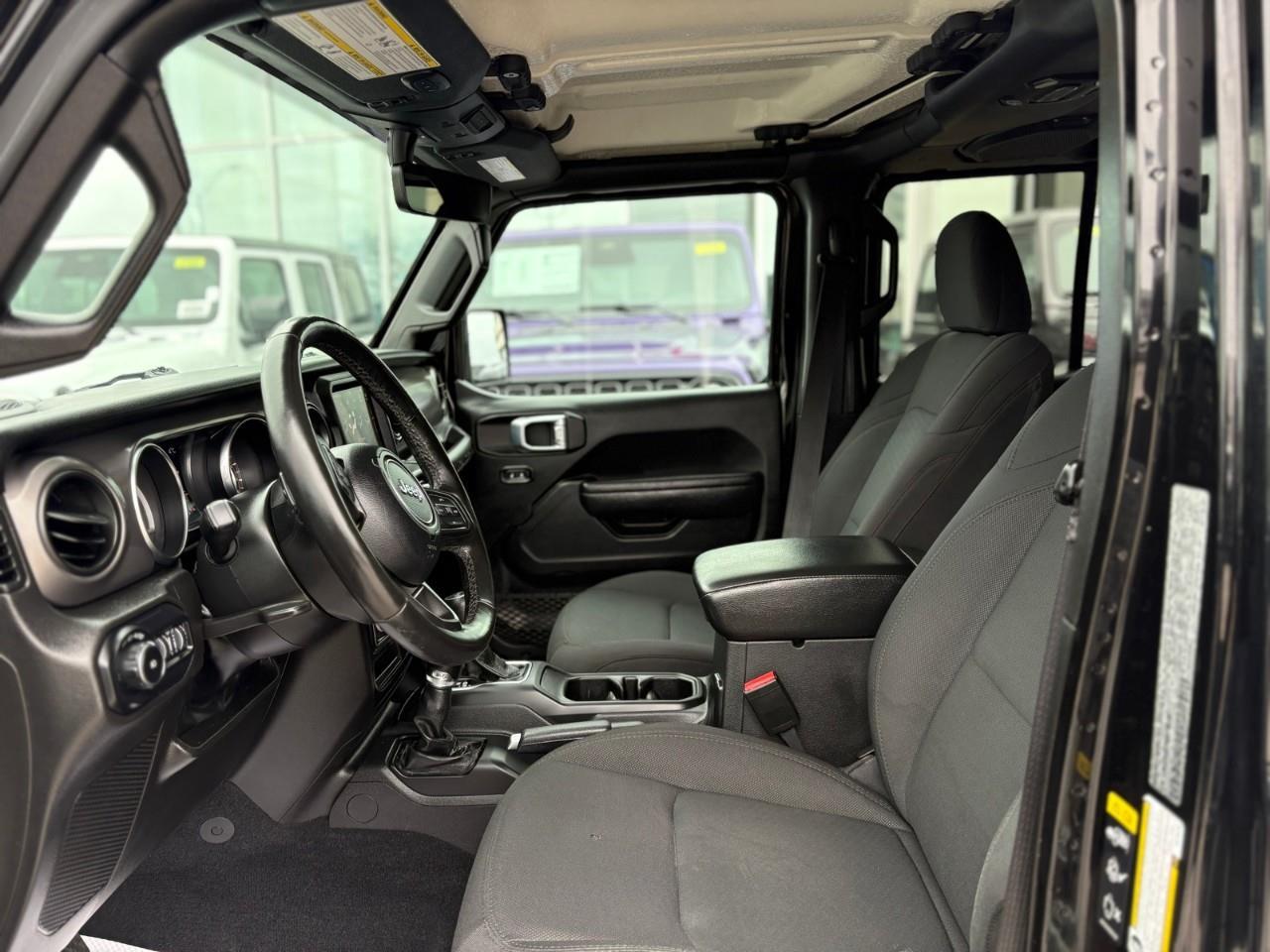 2022 Jeep WRANGLER UNLIMITED Sport 4dr 4x4 Photo