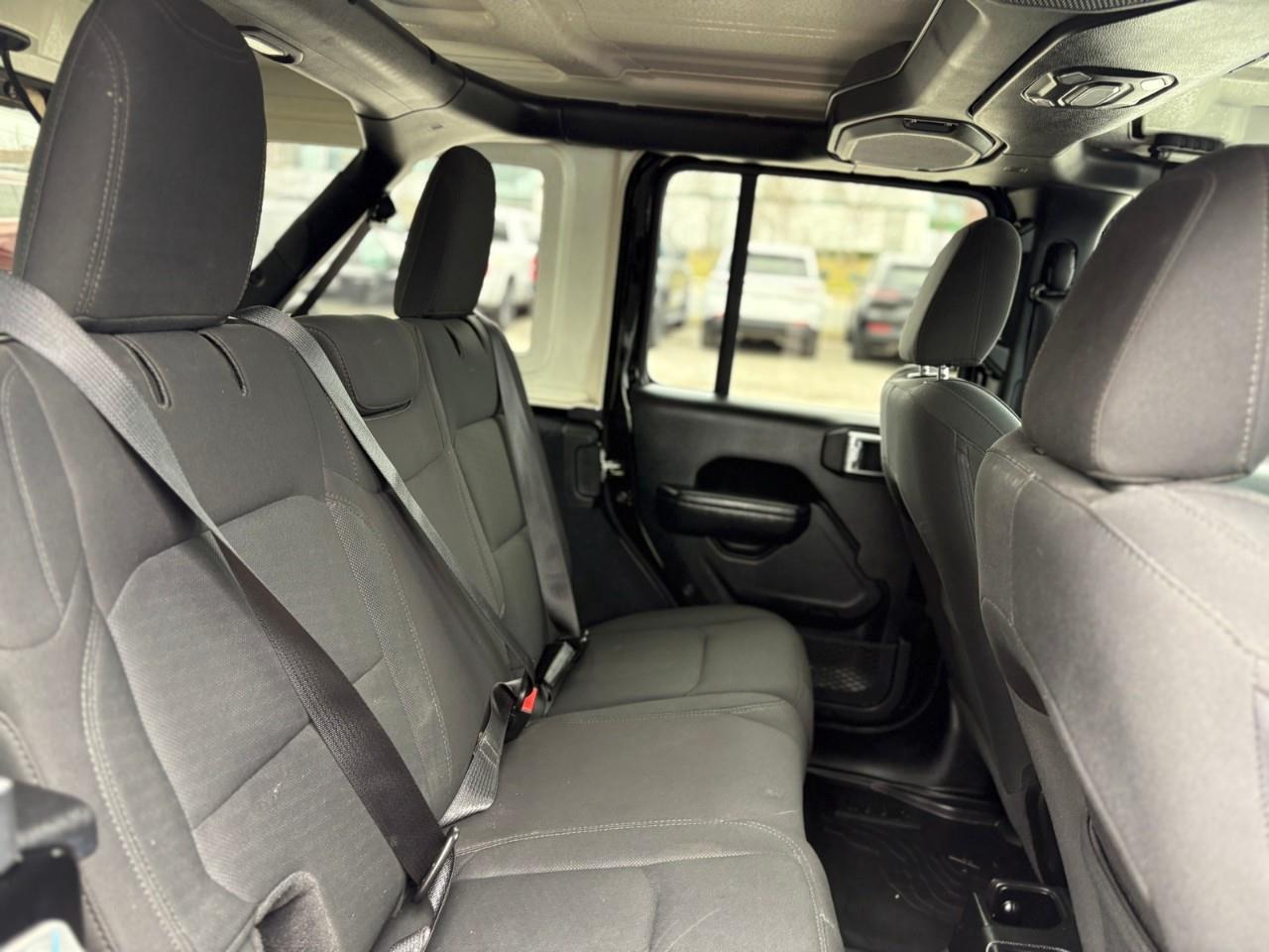 2022 Jeep WRANGLER UNLIMITED Sport 4dr 4x4 Photo