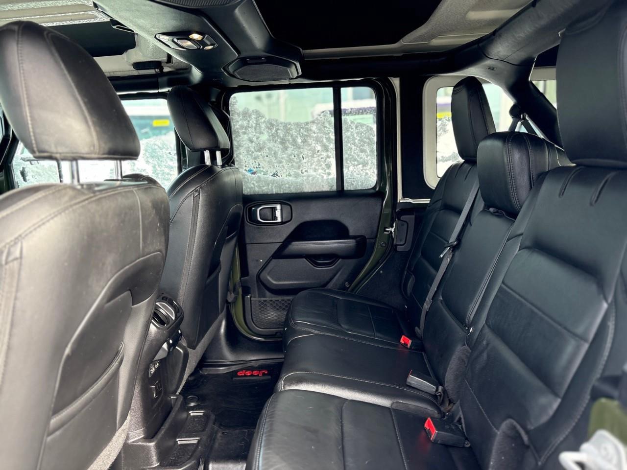2021 Jeep WRANGLER UNLIMITED Sahara 4dr 4x4 Photo
