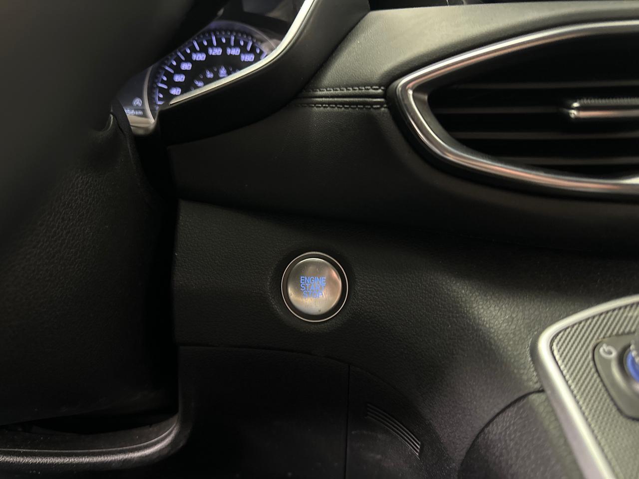 2023 Hyundai Santa Fe Preferred 4dr All-Wheel Drive Photo