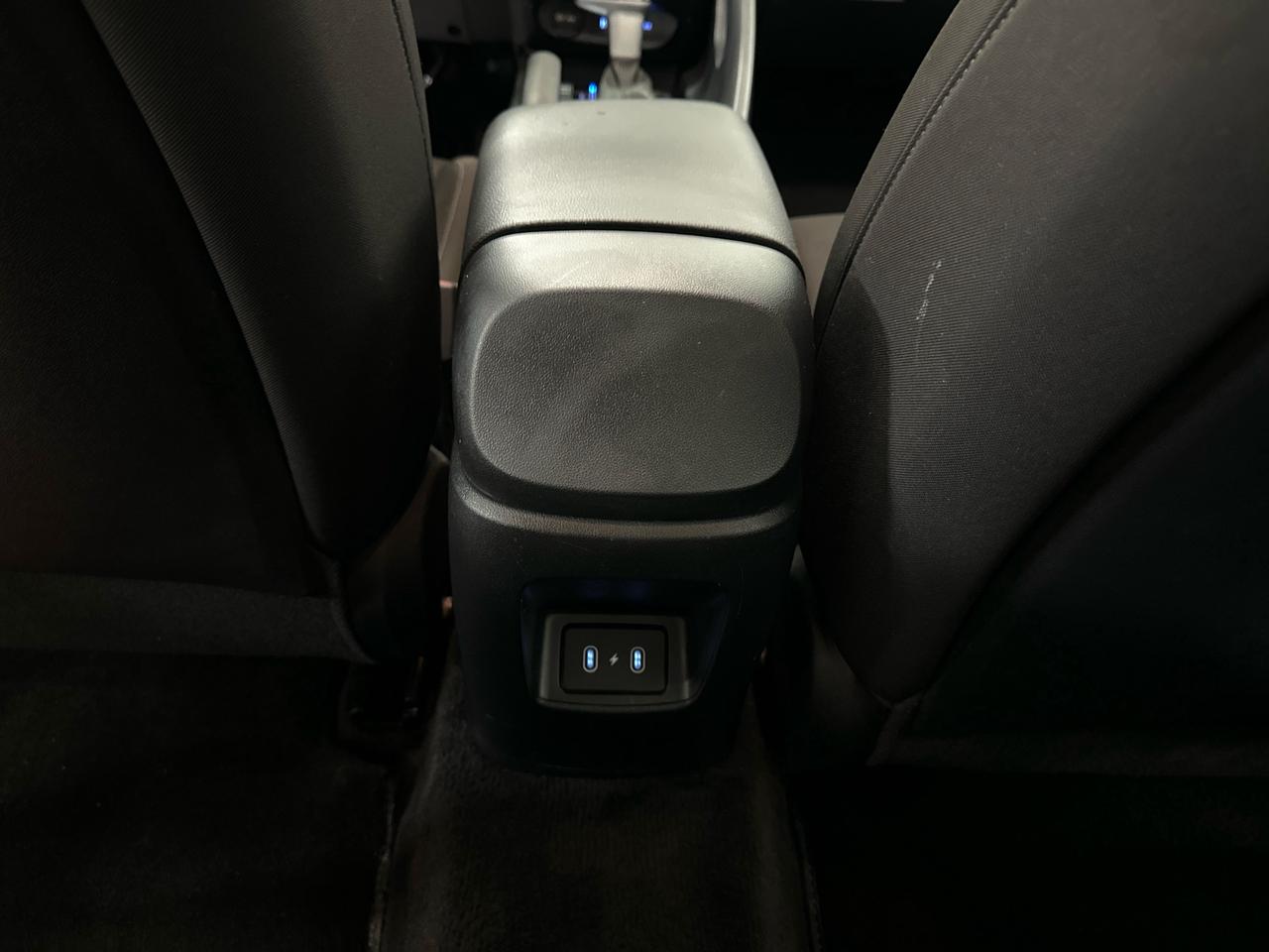 2025 Hyundai Elantra Preferred w/Tech Pkg 4dr Sedan Photo