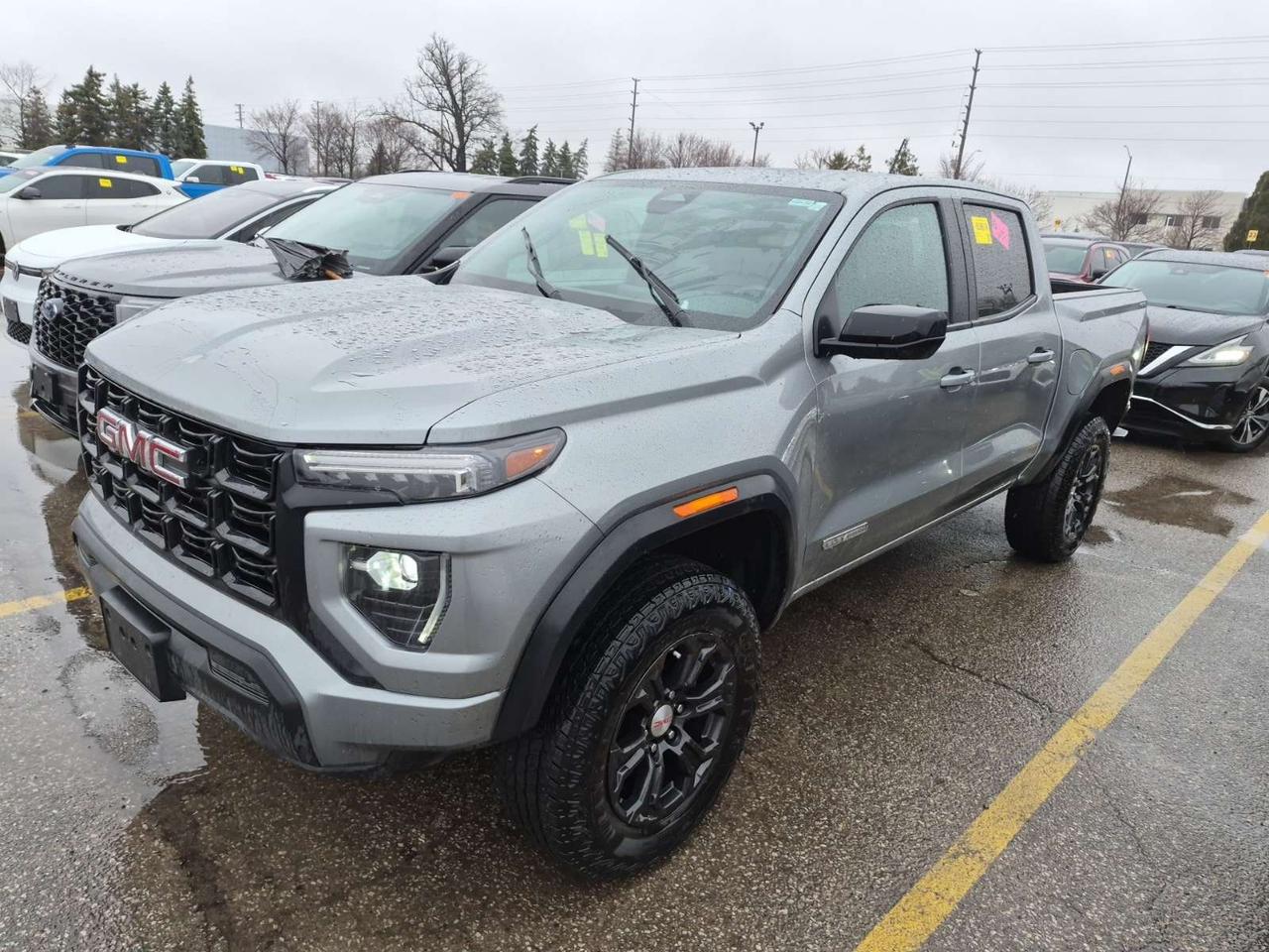 Serving Quinte for 60 years! 43,000 vehicles sold! We are one of Canadas largest independent retailers! High quantity-quality lease returns at live market pricing, best finance rates, rates as low as 6.45%, and no hidden fees. Up to 300 vehicles to choose from in 1 location. The way used car buying should be!