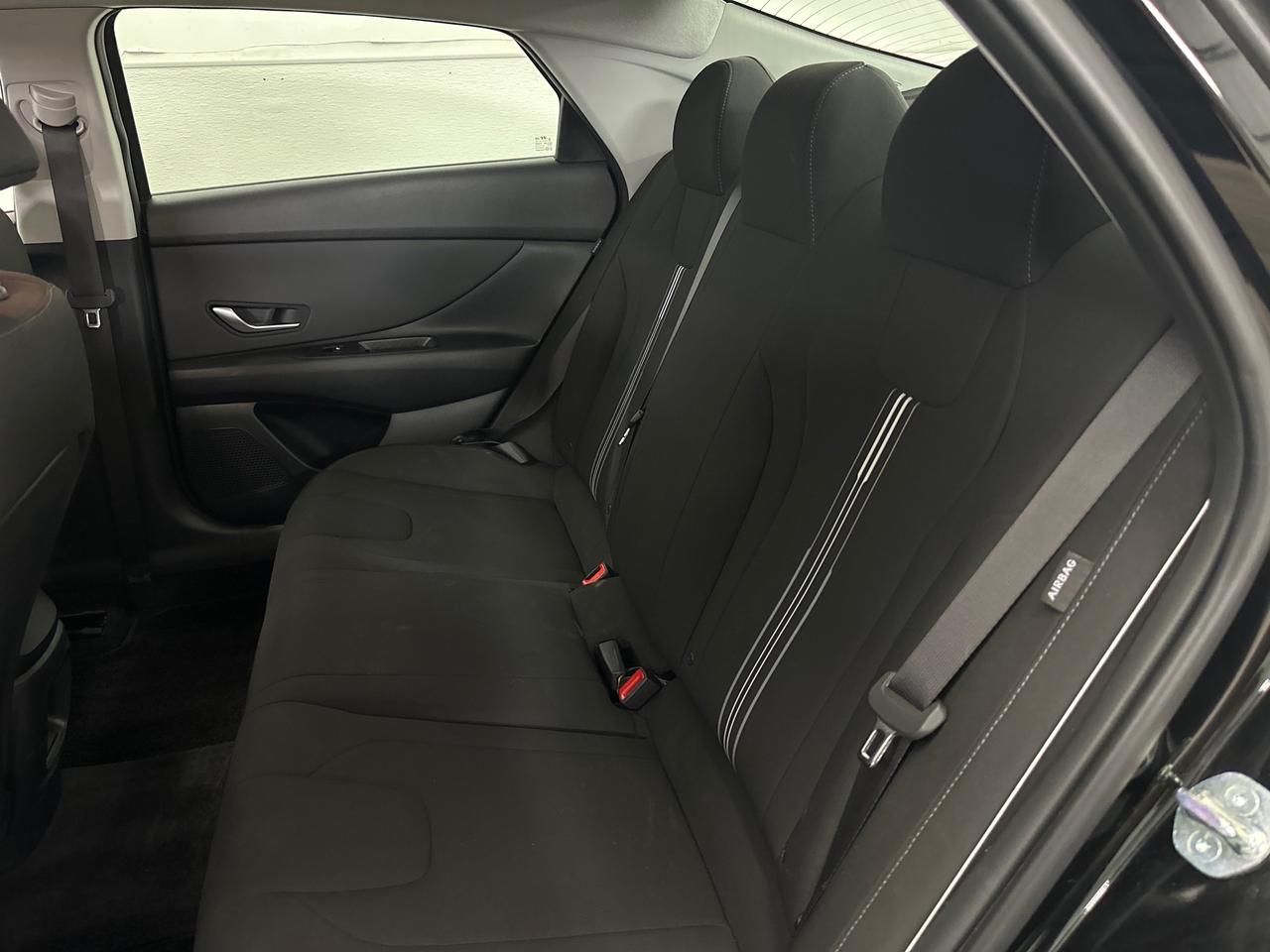 2025 Hyundai Elantra Preferred w/Tech Pkg 4dr Sedan Photo