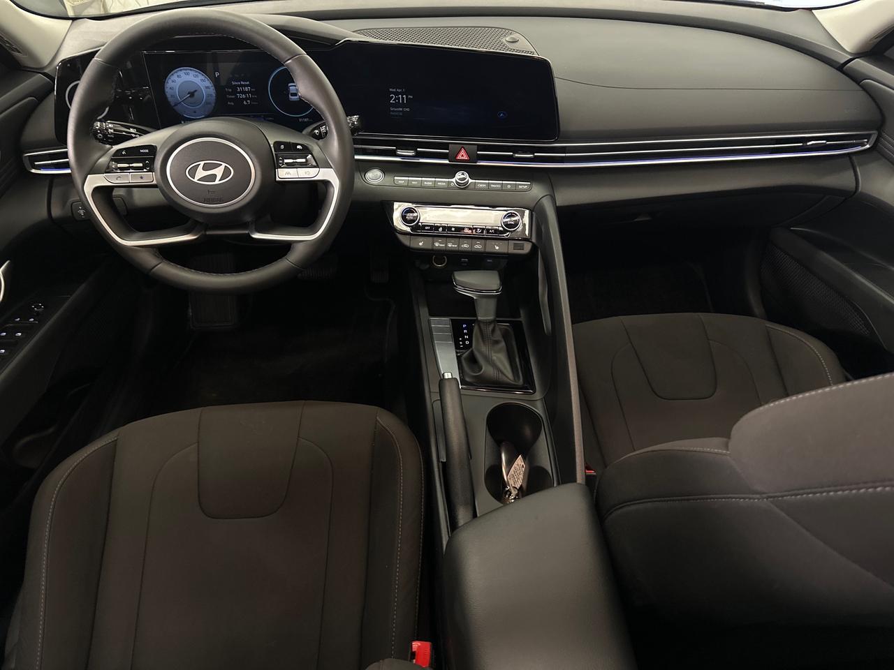 2025 Hyundai Elantra Preferred w/Tech Pkg 4dr Sedan Photo