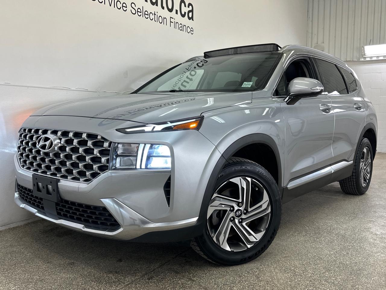 2022 Hyundai Santa Fe Preferred w/Trend Package 4dr All-Wheel Drive Photo