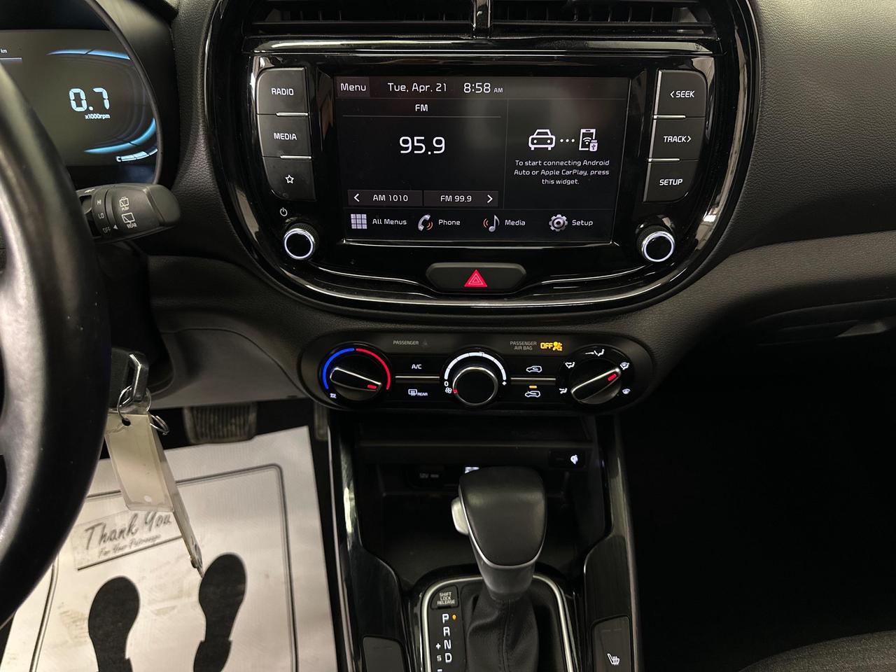 2024 Kia Soul EX - SUNROOF/OFF 1 OWNER HYUNDAI LEASE! Photo