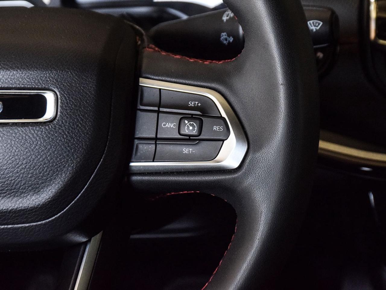 2024 Jeep Compass Trailhawk 4dr 4x4 Photo