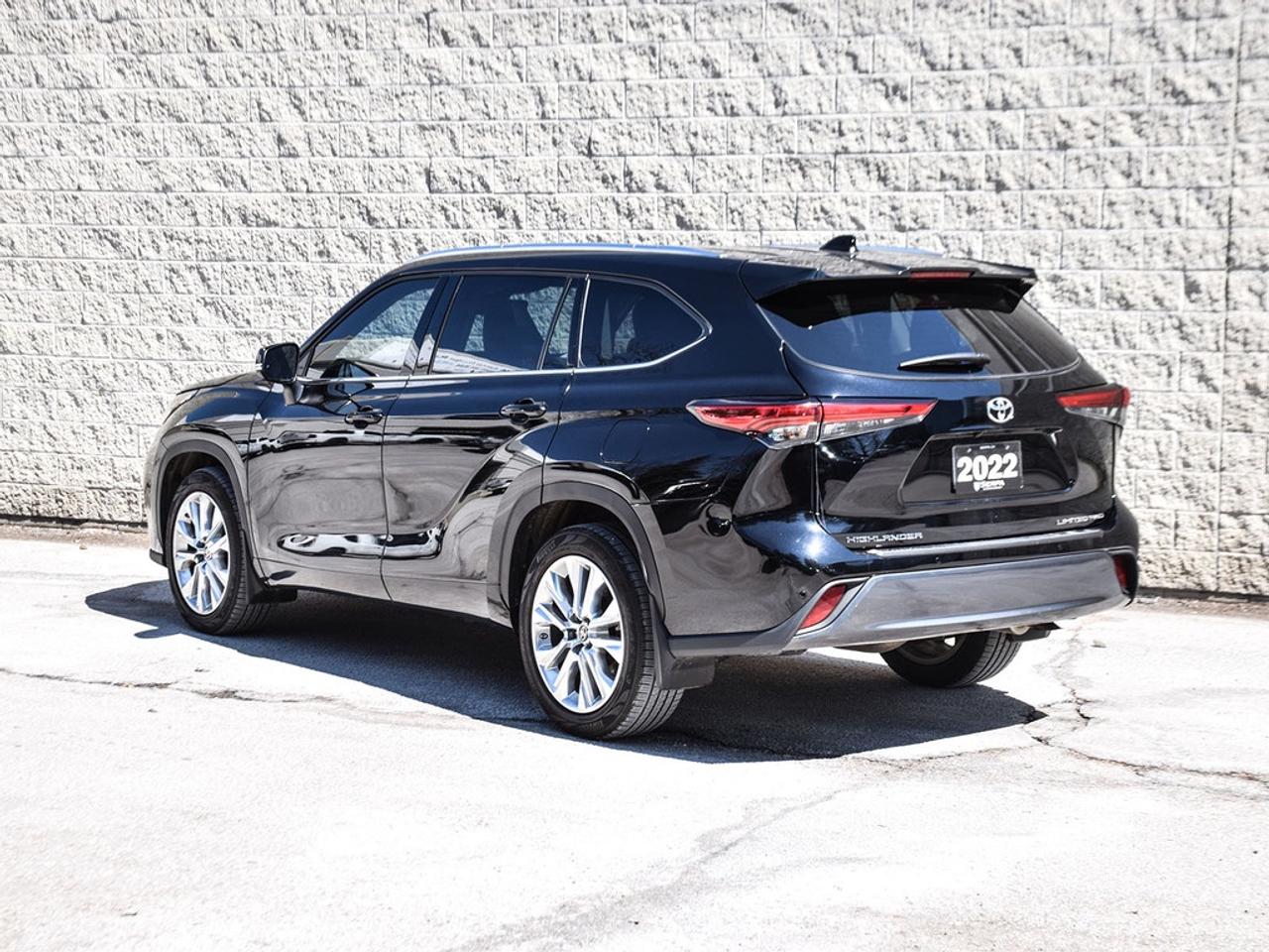 2022 Toyota Highlander Limited 4dr All-Wheel Drive Photo