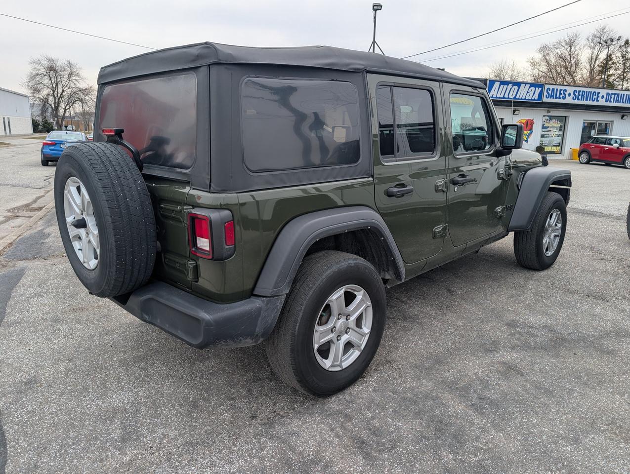 2021 Jeep WRANGLER UNLIMITED Sport 4dr 4x4 Photo