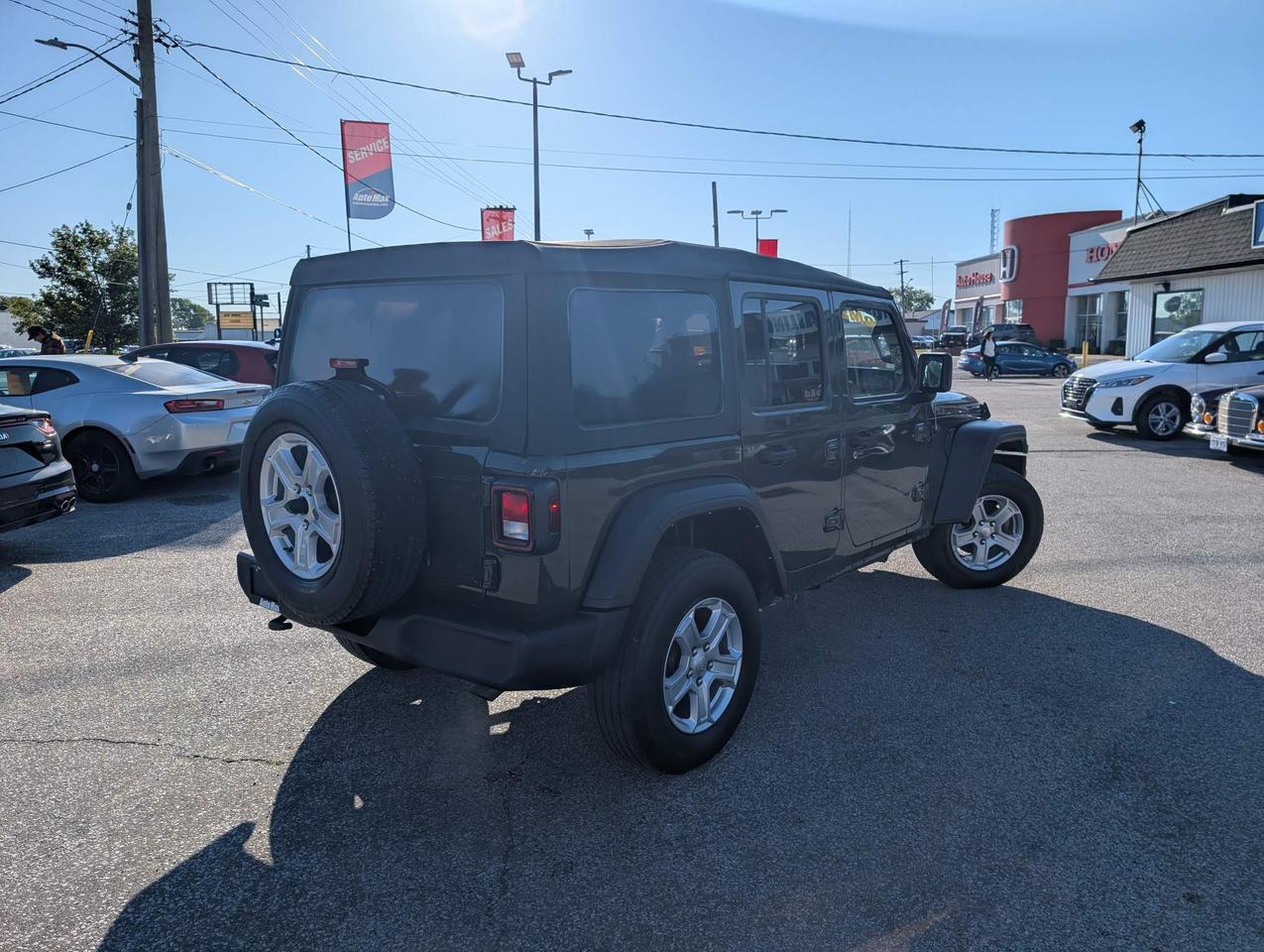 2021 Jeep WRANGLER UNLIMITED Sport 4dr 4x4 Photo4