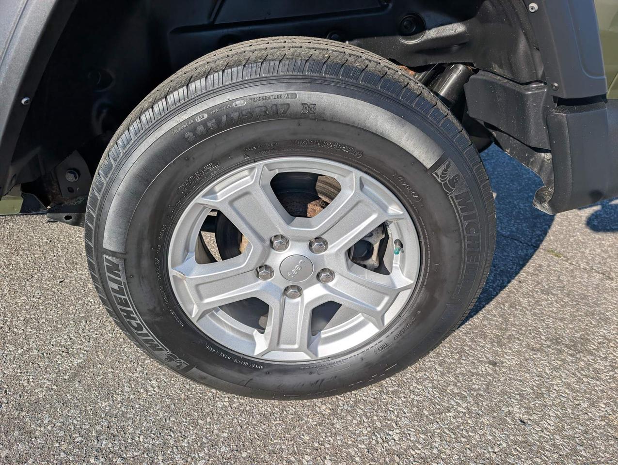 2021 Jeep WRANGLER UNLIMITED Sport 4dr 4x4 Photo
