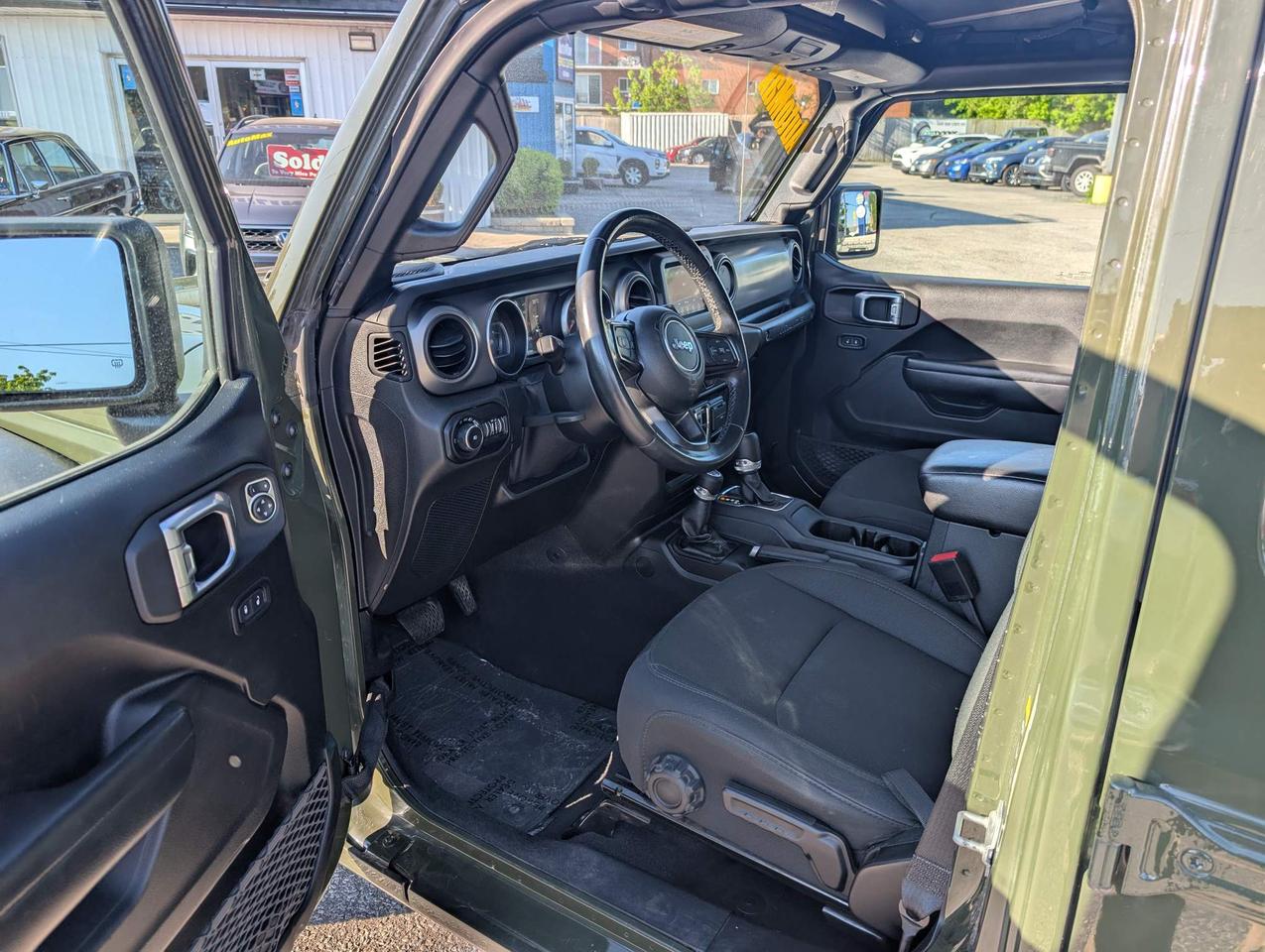 2021 Jeep WRANGLER UNLIMITED Sport 4dr 4x4 Photo