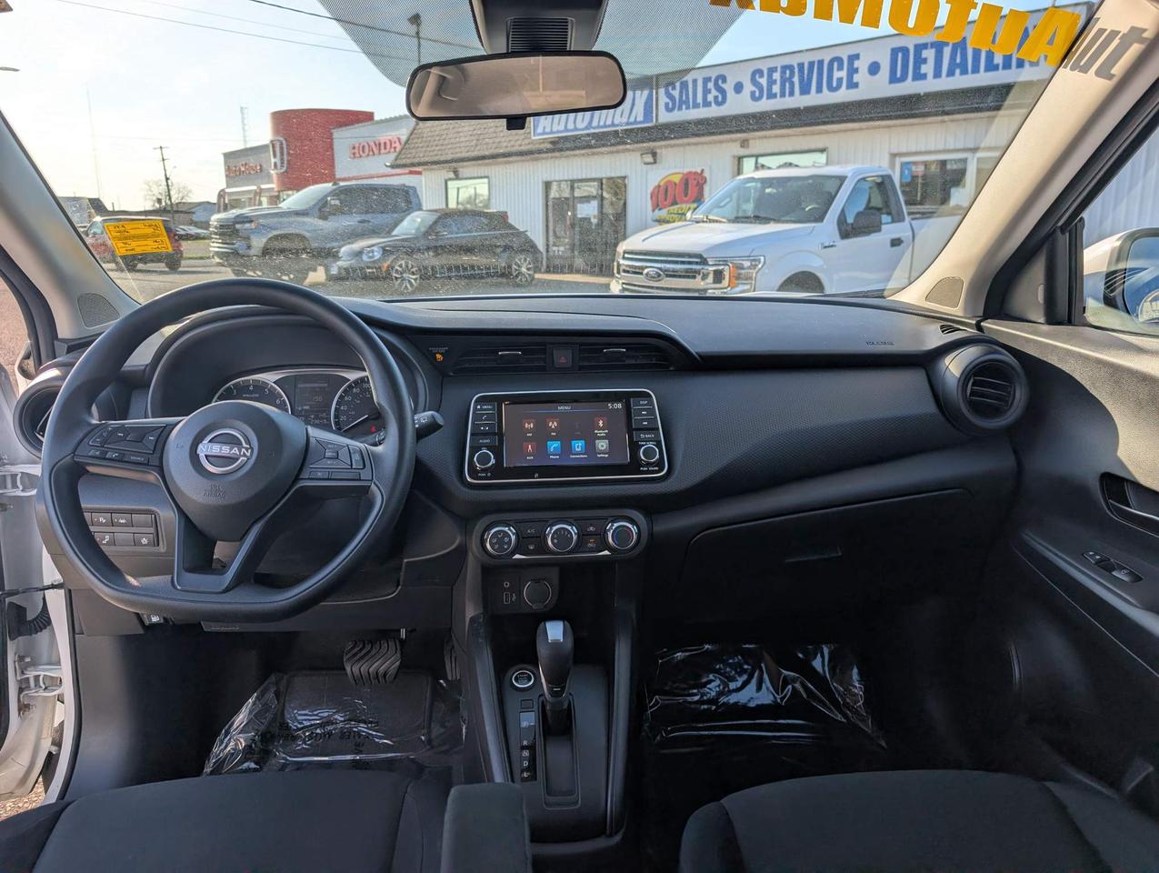 2024 Nissan Kicks S 4dr Front-Wheel Drive Photo
