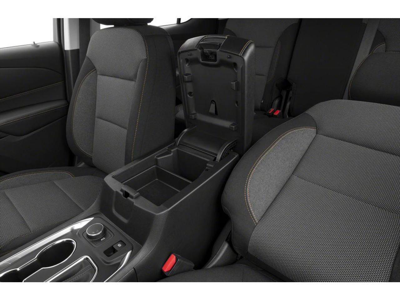 2020 Chevrolet Traverse LS w/1FL All-Wheel Drive Photo