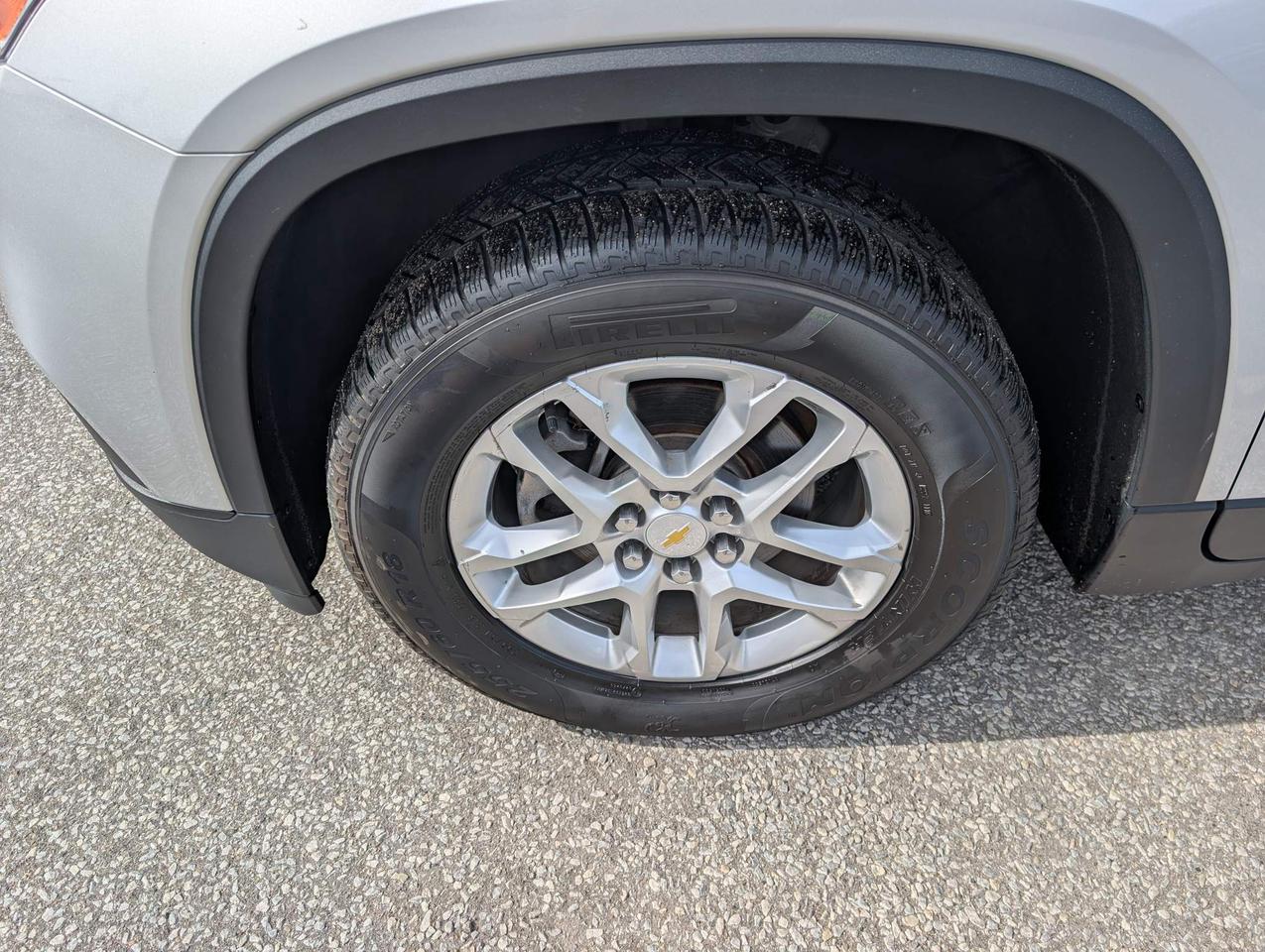 2020 Chevrolet Traverse LS w/1FL All-Wheel Drive Photo