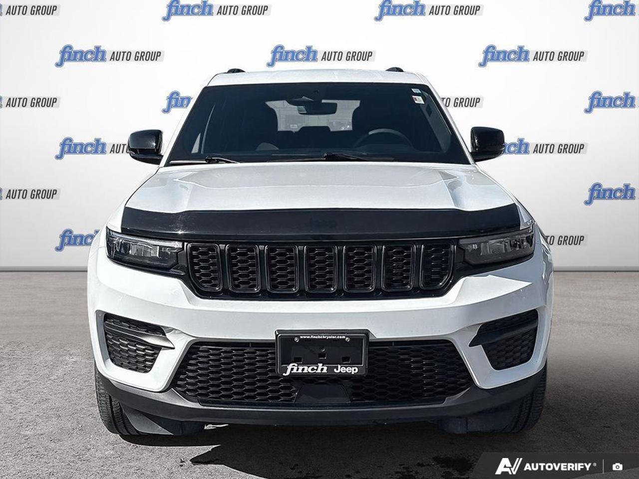 2024 Jeep Grand Cherokee Laredo 4dr 4x4 Photo