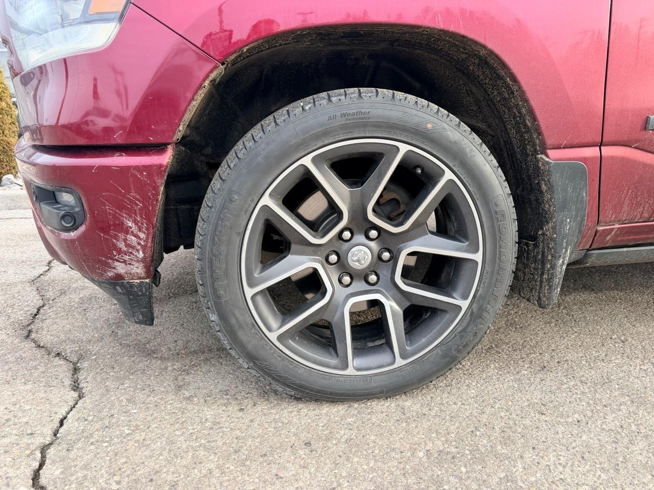 2019 RAM 1500 Sport 4x4 Crew Cab 6'4" Box Photo2