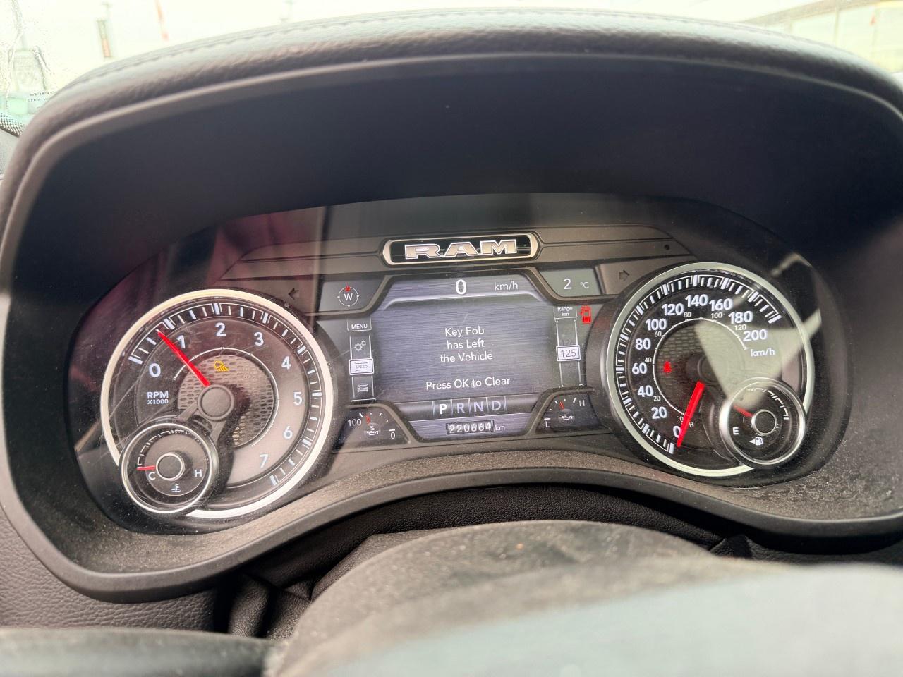 2019 RAM 1500 Sport 4x4 Crew Cab 6'4" Box Photo