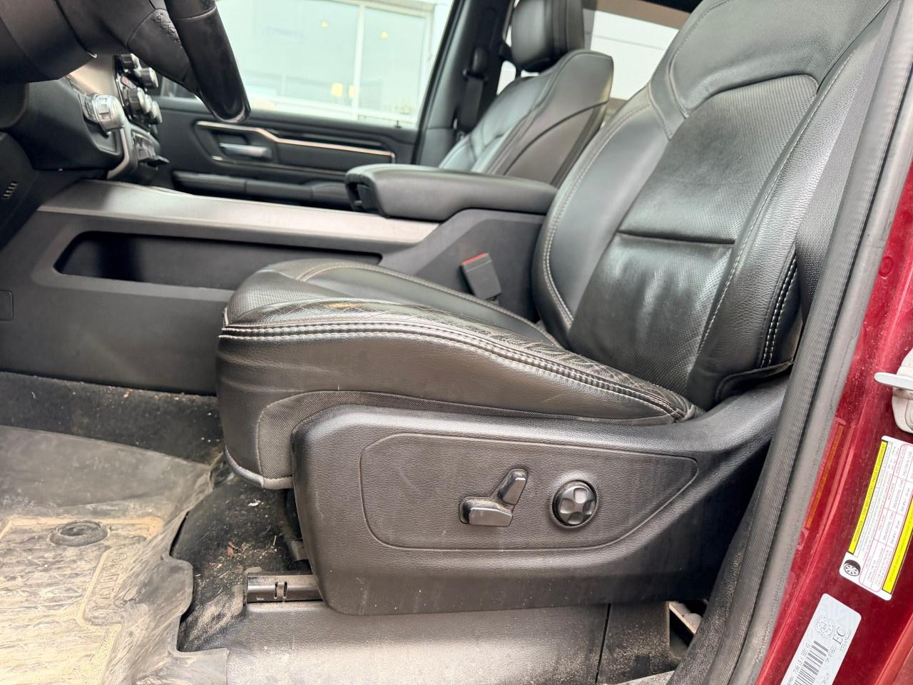 2019 RAM 1500 Sport 4x4 Crew Cab 6'4" Box Photo