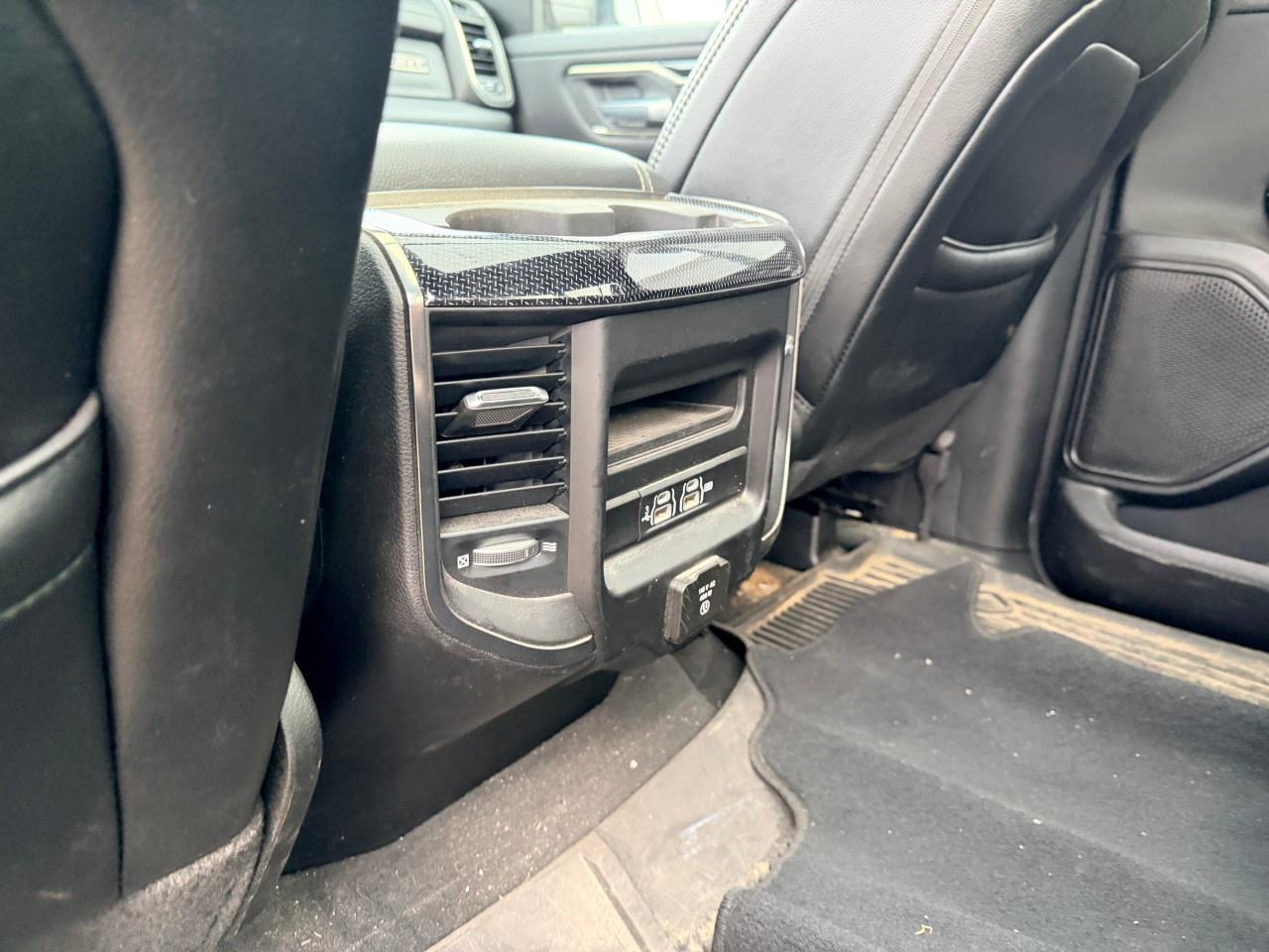 2019 RAM 1500 Sport 4x4 Crew Cab 6'4" Box Photo