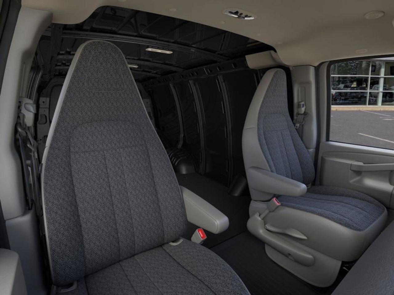 2026 GMC Savana Cargo Van 2500 Regular Wheelbase Rear-Wheel Drive Photo