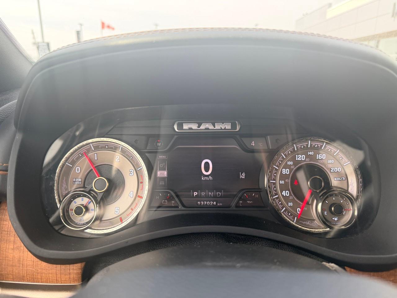 2022 RAM 2500 Limited Longhorn 4x4 Crew Cab 6'4" Box Photo