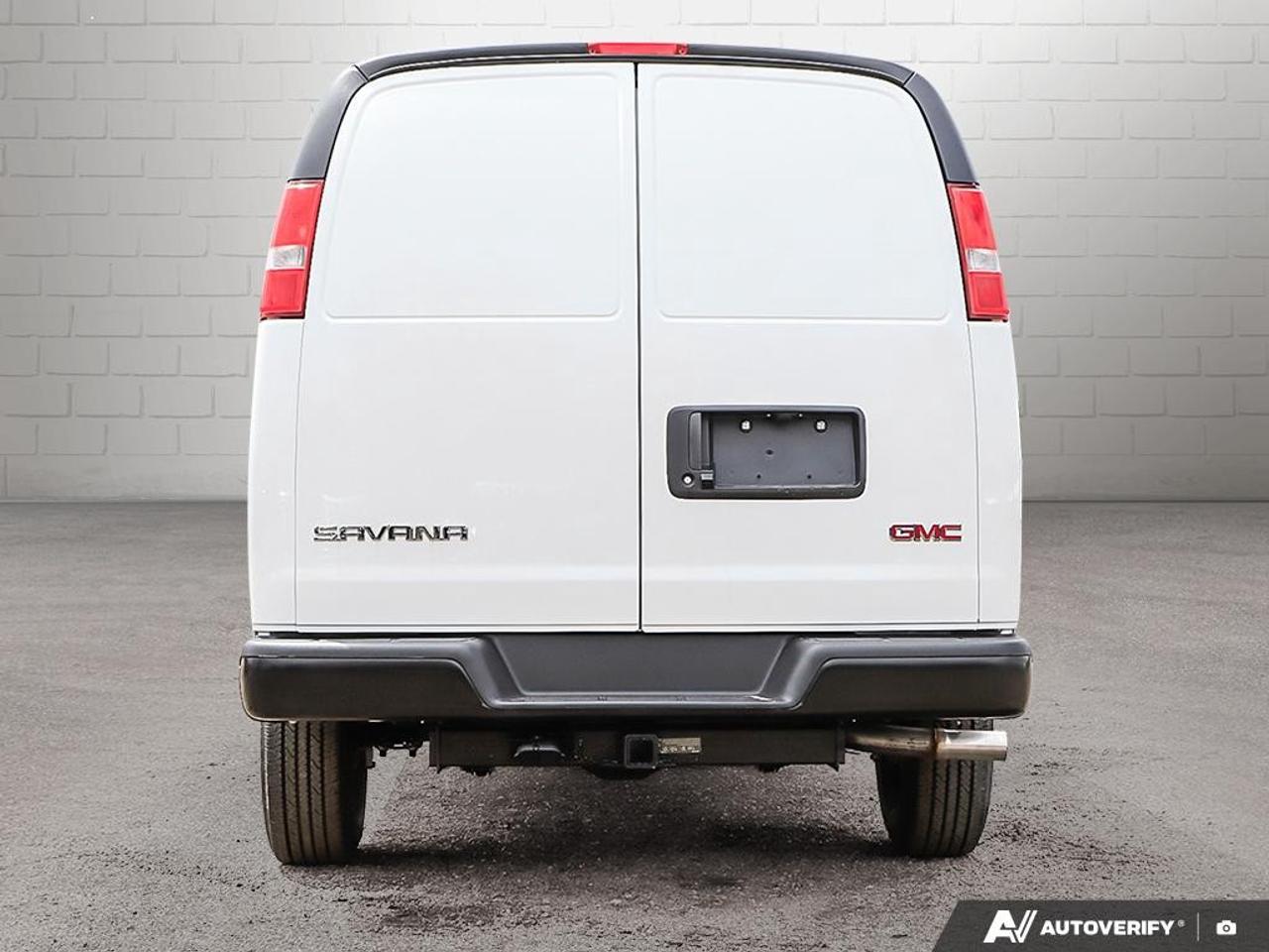 2026 GMC Savana Cargo Van 3500 Regular Wheelbase Rear-Wheel Drive Photo