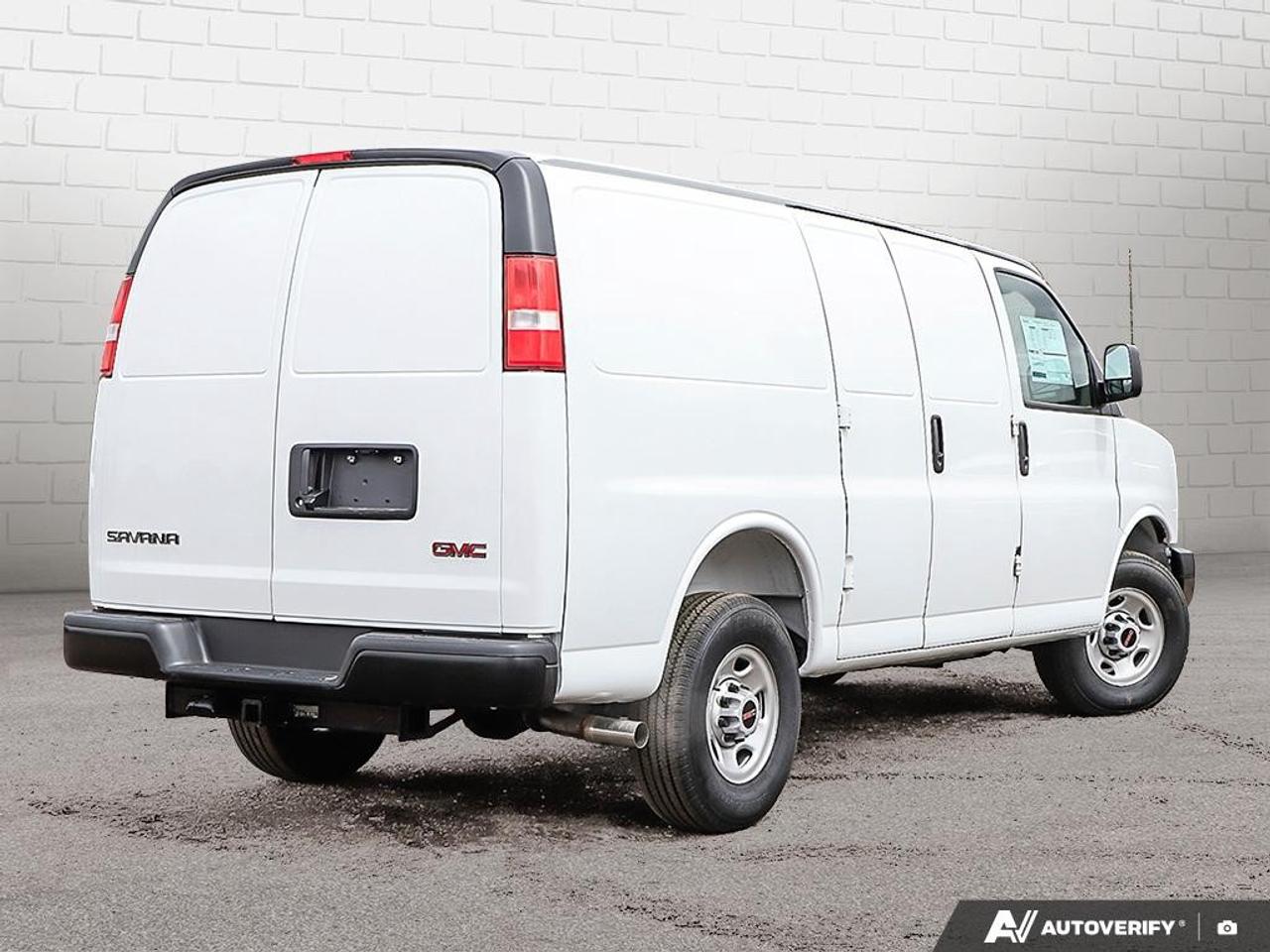 2026 GMC Savana Cargo Van 3500 Regular Wheelbase Rear-Wheel Drive Photo