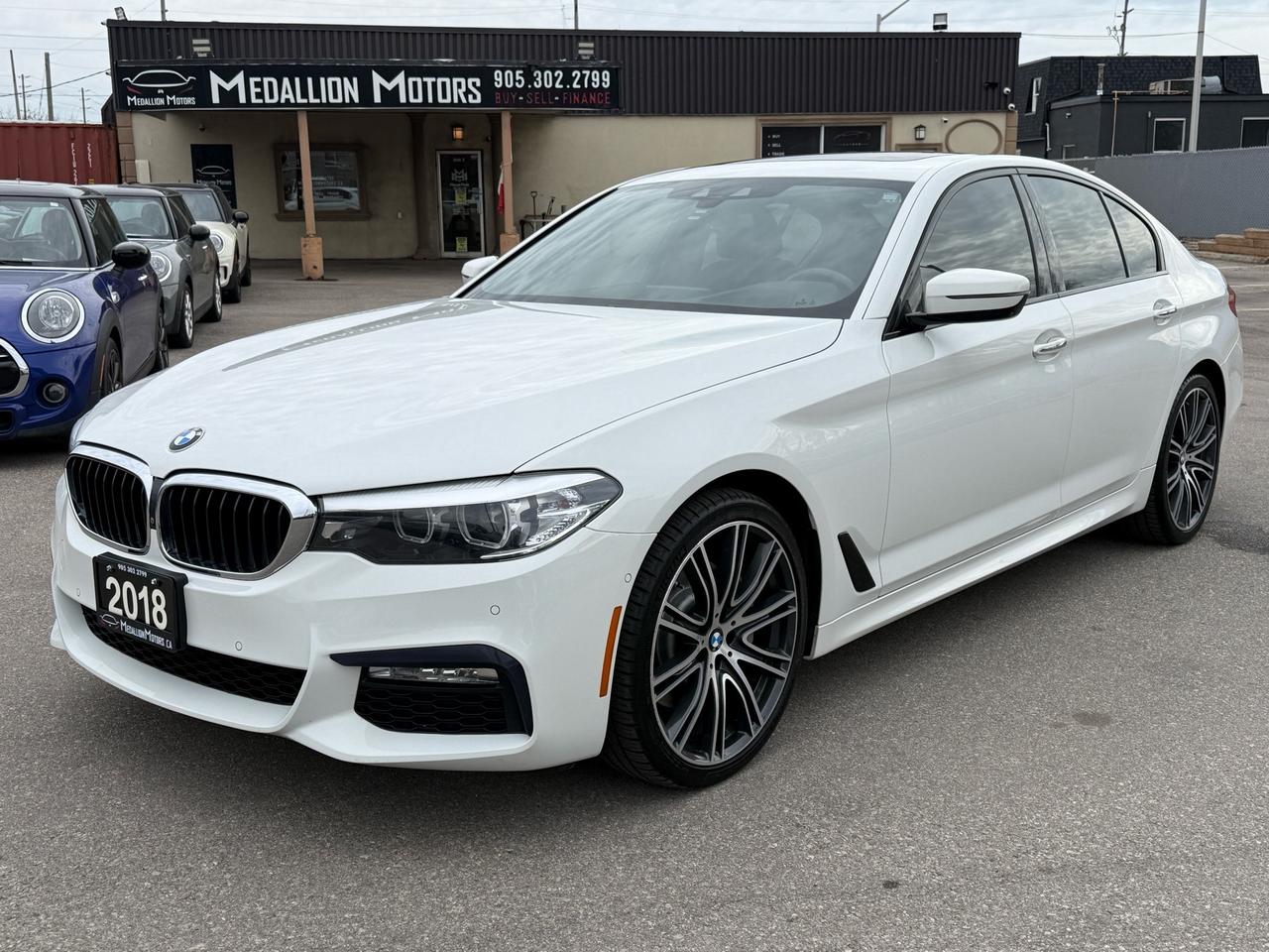 2018 BMW 5 Series 540i xDrive Sedan M Sport Pkg. ACCIDENT FREE 2 SET Photo0