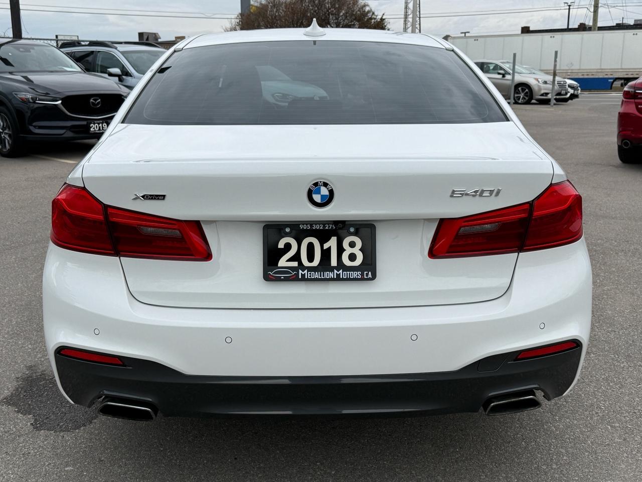 2018 BMW 5 Series 540i xDrive Sedan M Sport Pkg. ACCIDENT FREE 2 SET Photo