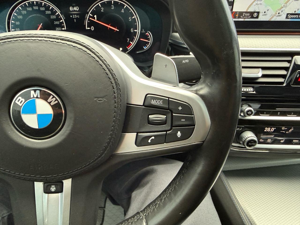 2018 BMW 5 Series 540i xDrive Sedan M Sport Pkg. ACCIDENT FREE 2 SET Photo