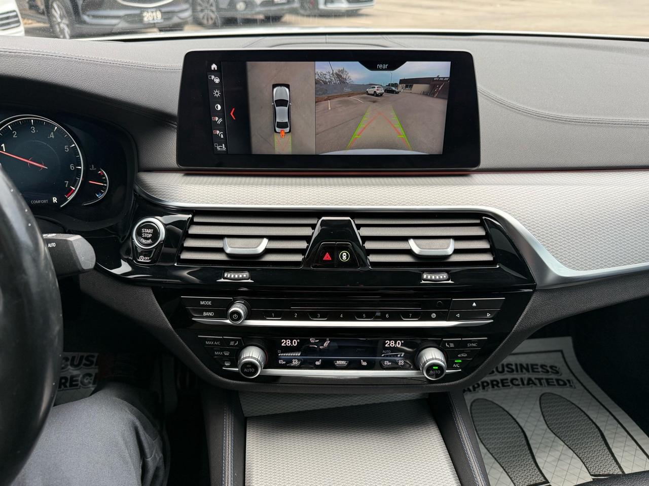 2018 BMW 5 Series 540i xDrive Sedan M Sport Pkg. ACCIDENT FREE 2 SET Photo