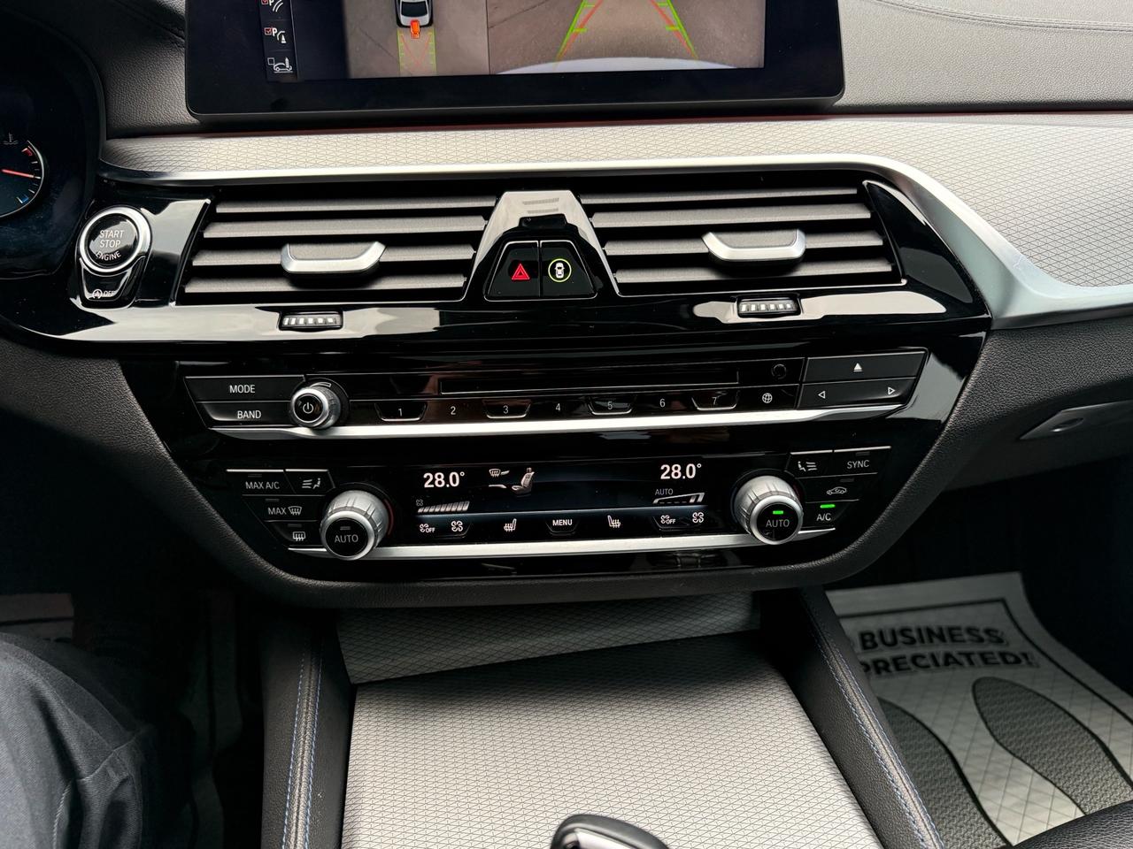 2018 BMW 5 Series 540i xDrive Sedan M Sport Pkg. ACCIDENT FREE 2 SET Photo