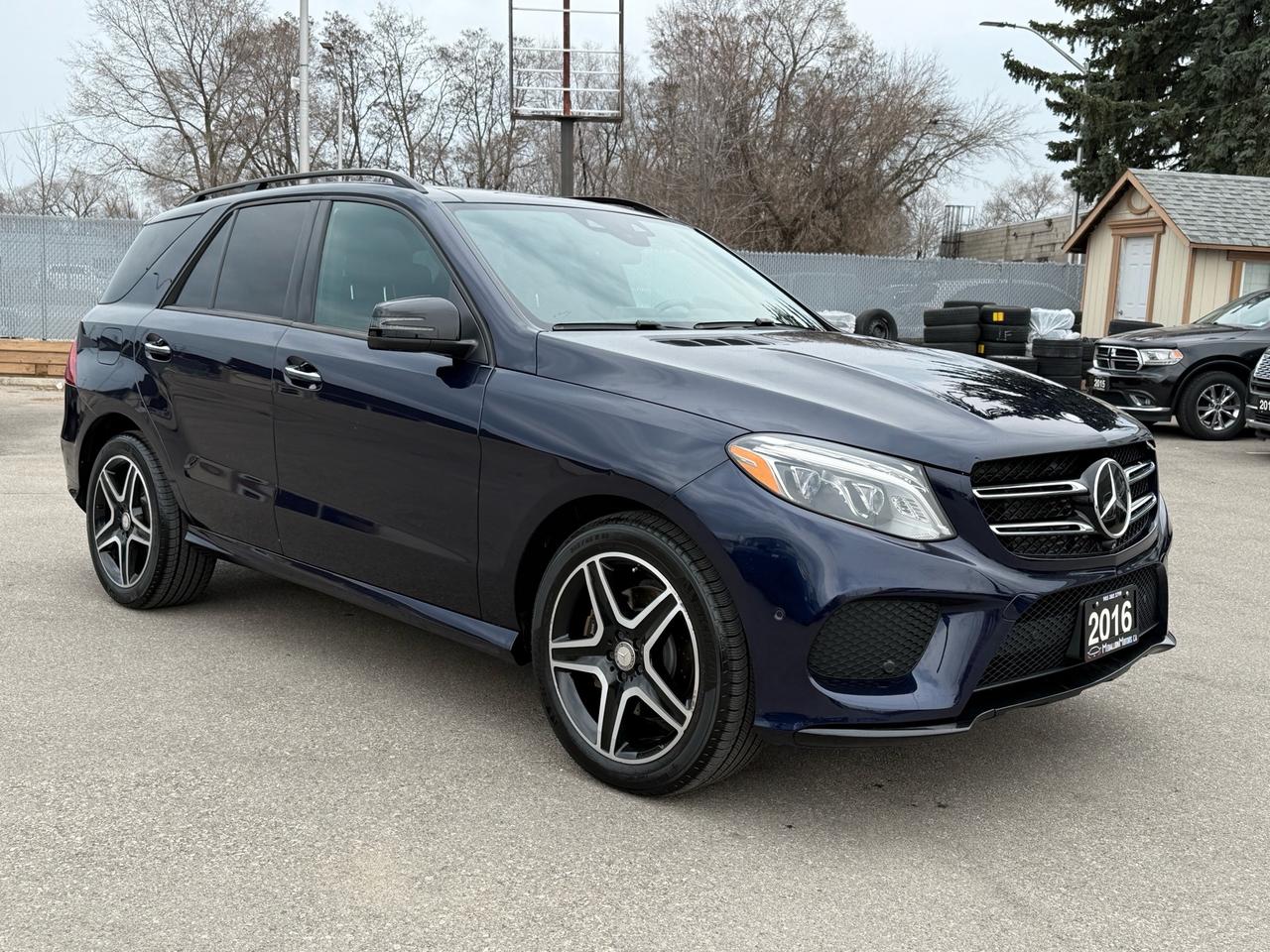 2016 Mercedes-Benz GLE-Class 4MATIC GLE 350d  AMG Pkg ACCIDENT FREE 1-OWNER CER Photo