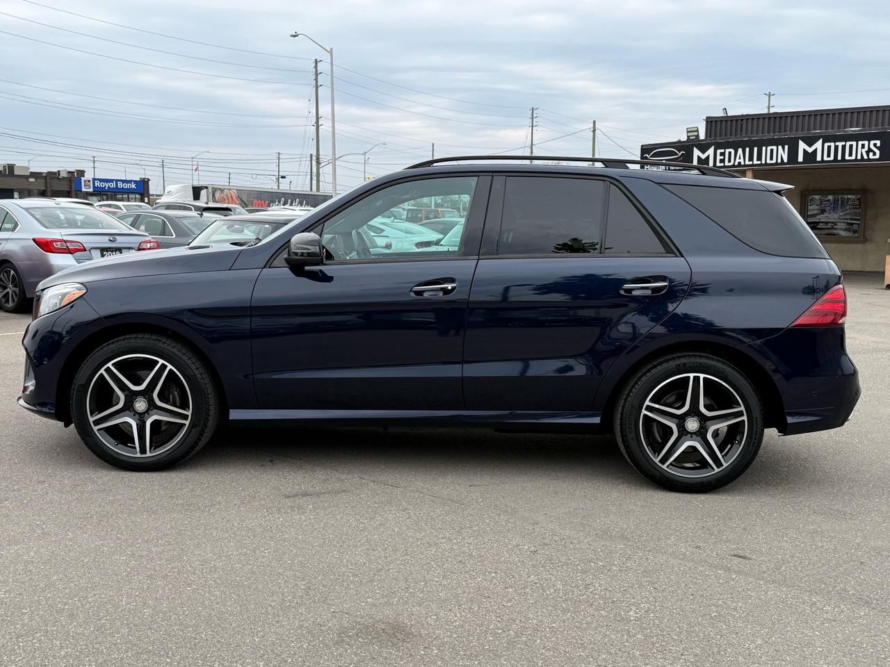 2016 Mercedes-Benz GLE-Class 4MATIC GLE 350d  AMG Pkg ACCIDENT FREE 1-OWNER CER Photo