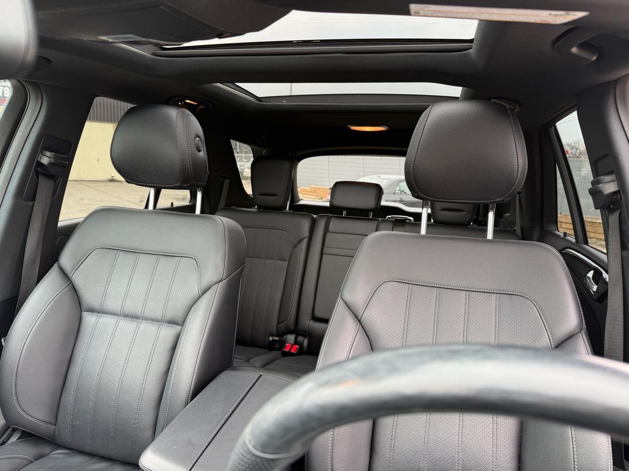 2016 Mercedes-Benz GLE-Class 4MATIC GLE 350d  AMG Pkg ACCIDENT FREE 1-OWNER CER Photo