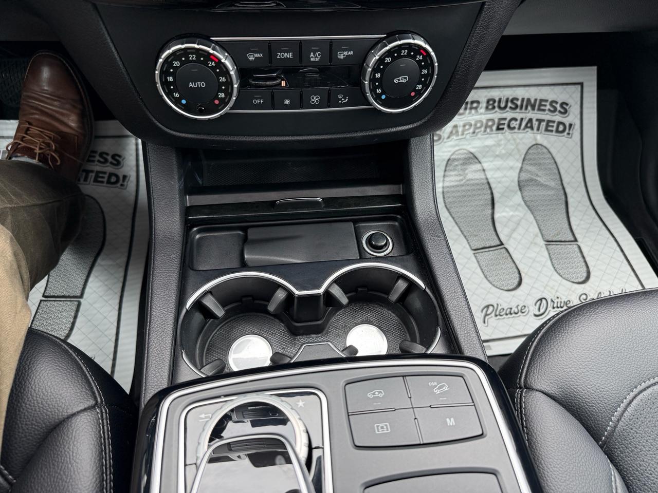 2016 Mercedes-Benz GLE-Class 4MATIC GLE 350d  AMG Pkg ACCIDENT FREE 1-OWNER CER Photo