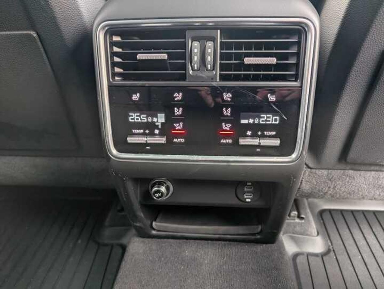 2020 Porsche Cayenne e-Hybrid Base 4dr All-Wheel Drive Photo