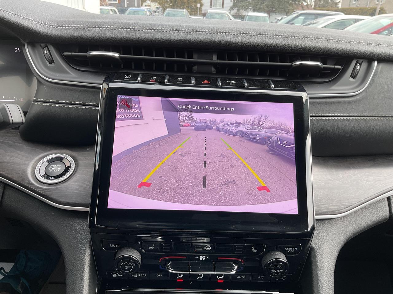 2023 Jeep Grand Cherokee Limited 4dr 4x4 Photo