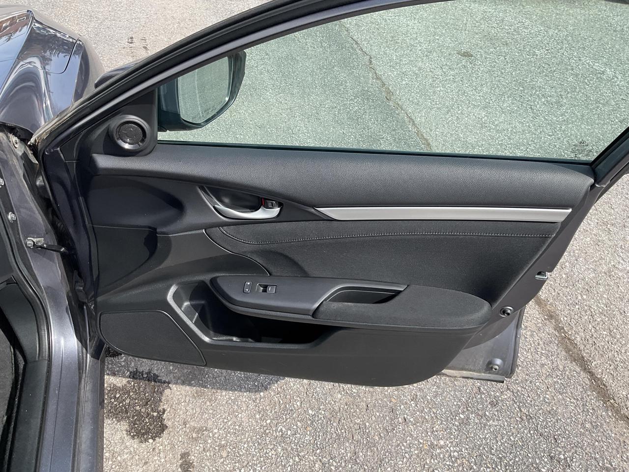 2021 Honda Civic EX 4dr Sedan Photo