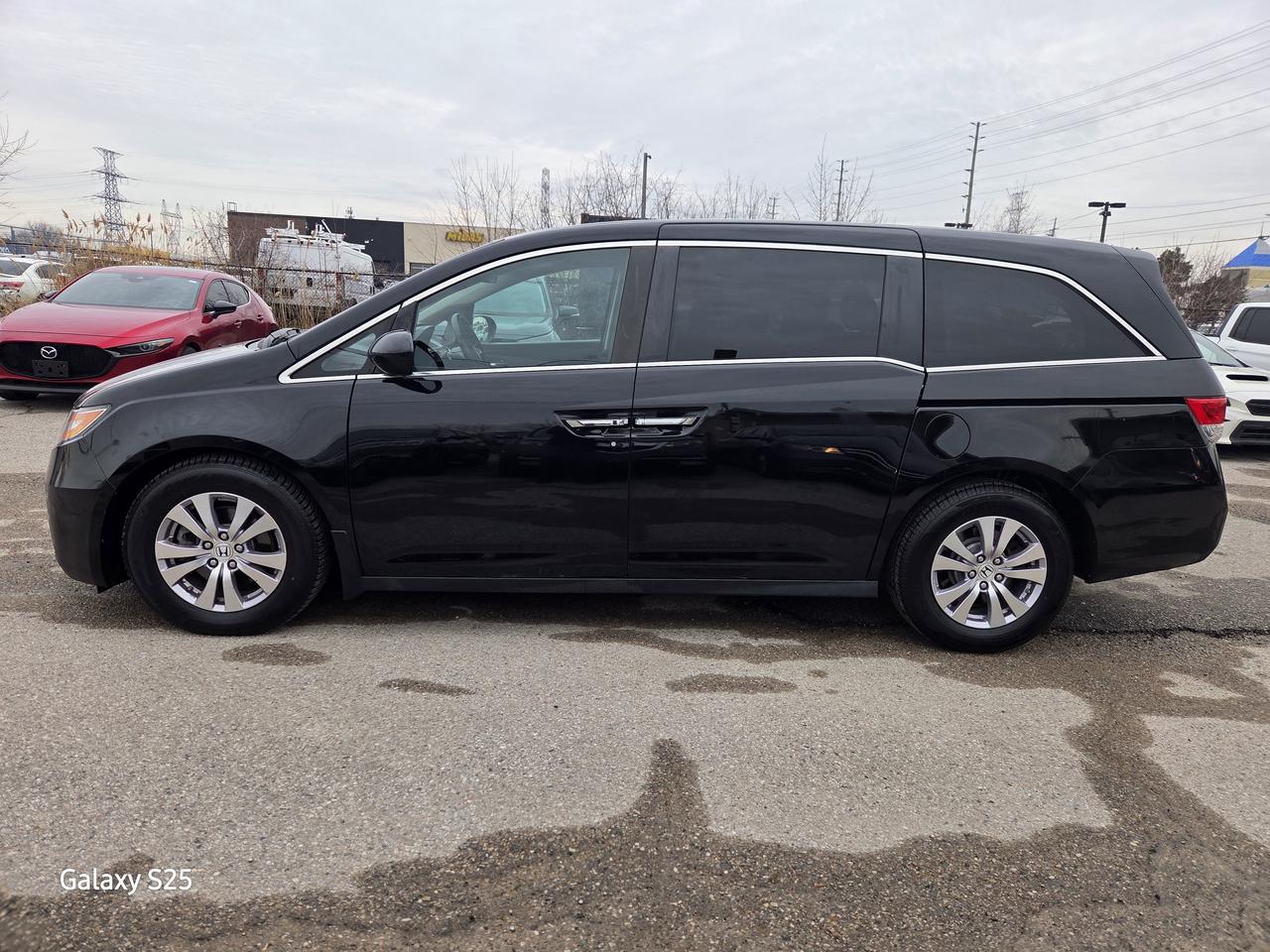 2017 Honda Odyssey EX 8 PASSENGER POWER GROUP CARPLAY $14,688.00 Photo