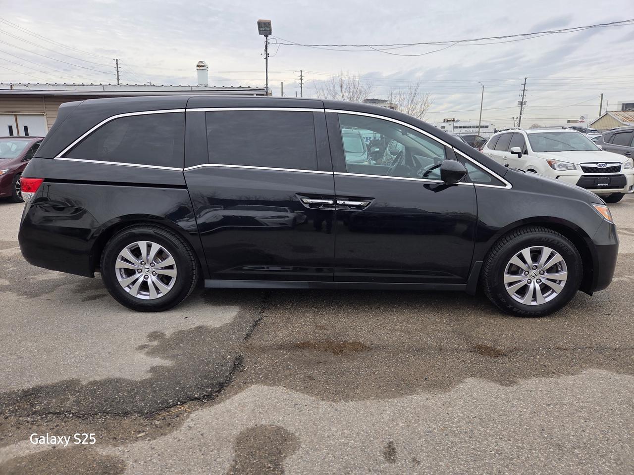 2017 Honda Odyssey EX 8 PASSENGER POWER GROUP CARPLAY $14,688.00 Photo