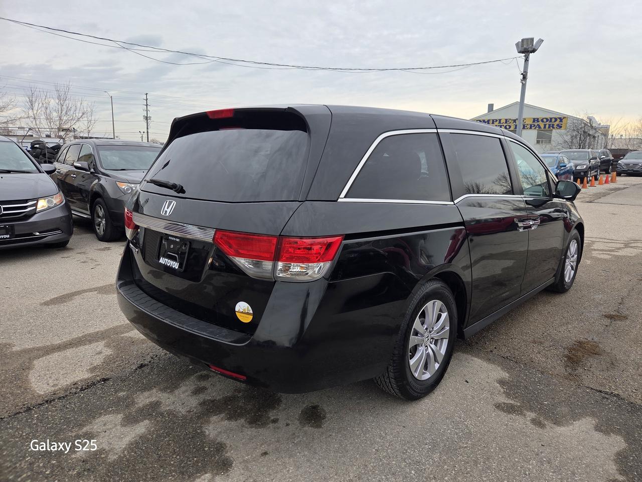 2017 Honda Odyssey EX 8 PASSENGER POWER GROUP CARPLAY $14,688.00 Photo